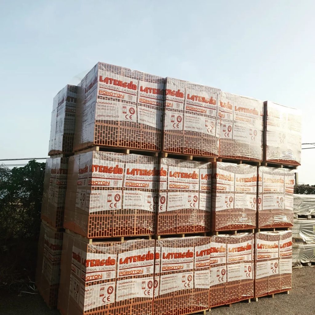 Negozio di materiali da costruzione completi a Patti